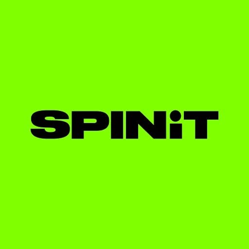 شعار Spinit على خلفية خضراء، يمثل منصة كازينو ومراهنات رياضية تقدم تجربة شاملة للألعاب.